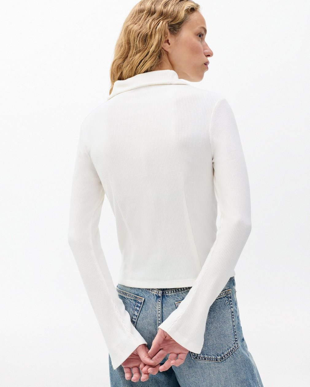 The Knit Ribbed Buttoned Cardigan - Ivory - Image 6