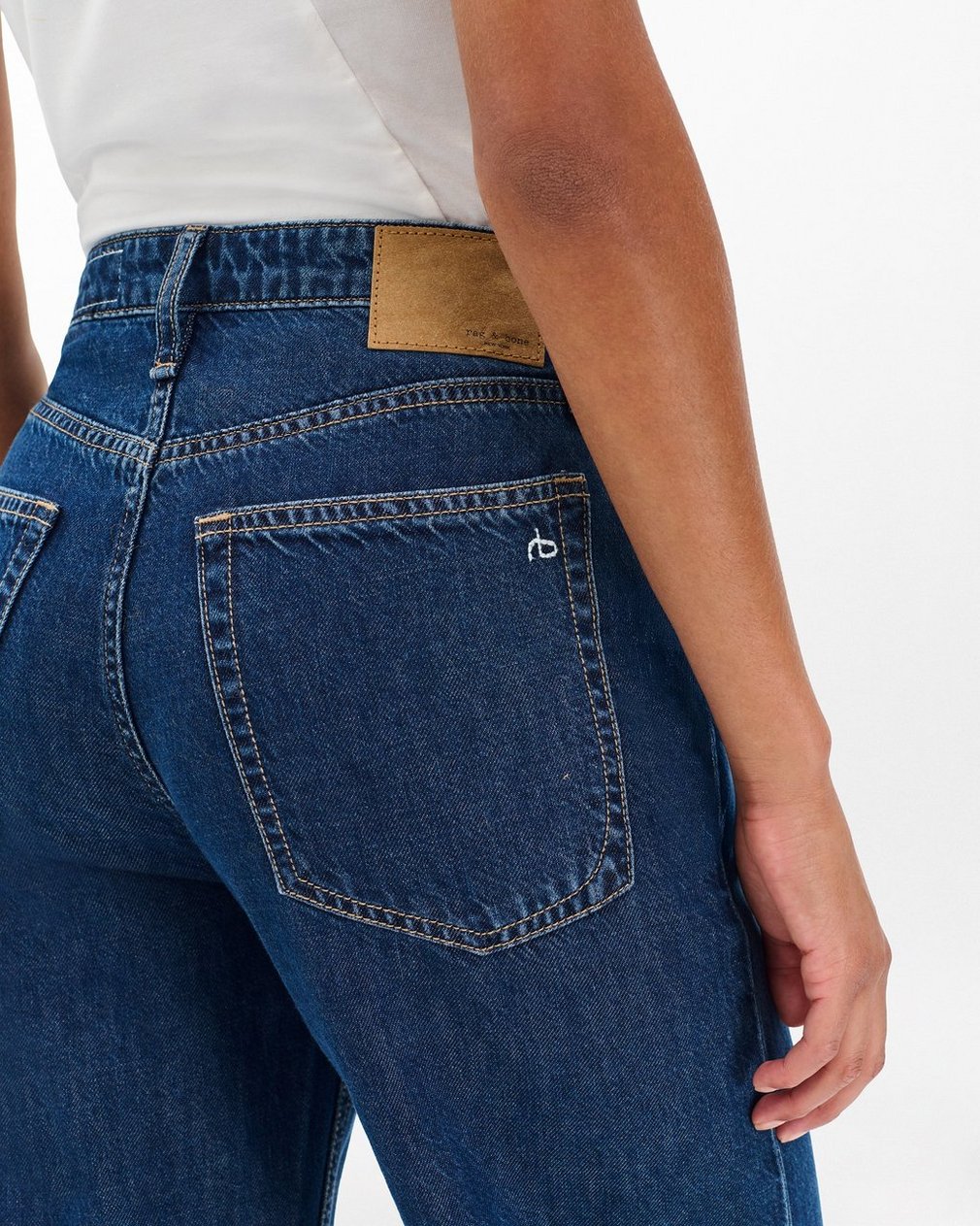 Logan Wide-Leg Jeans - Wellbrook - Image 4