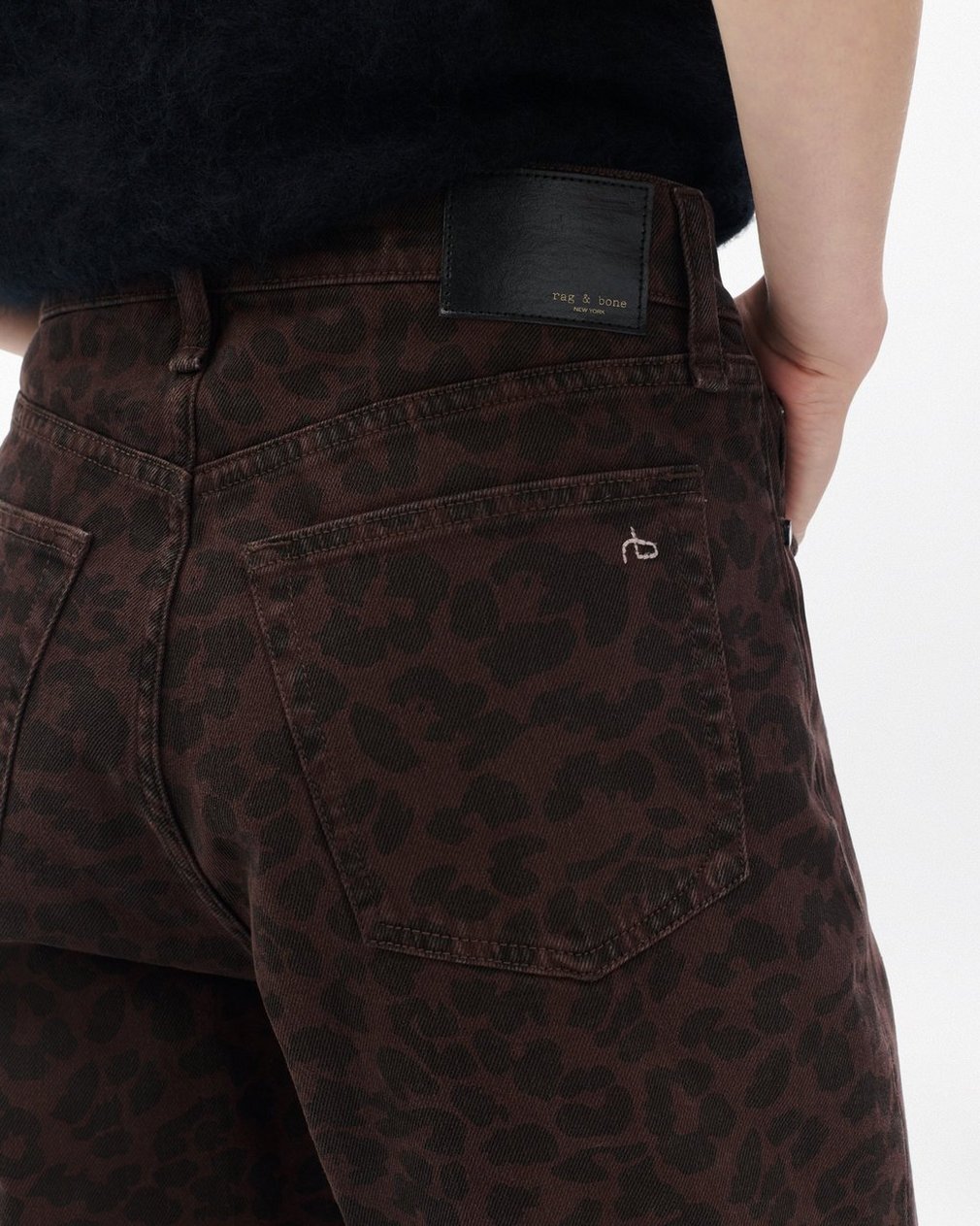 Shea Relaxed Straight Jeans - Espresso Leopard - Image 4