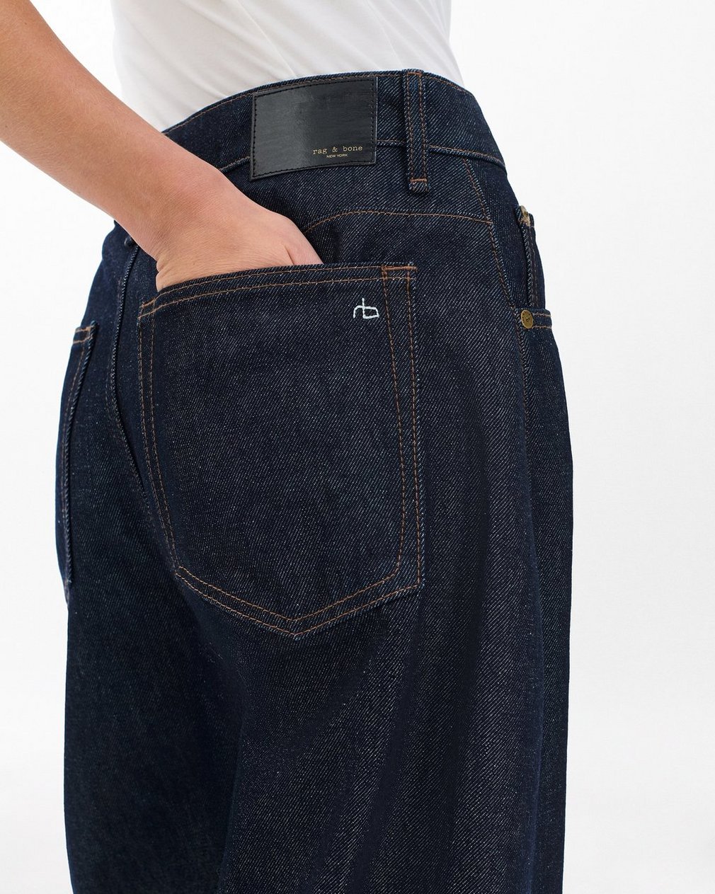 Charlie Ankle Barrel Jeans - Twilight Rinse - Image 5