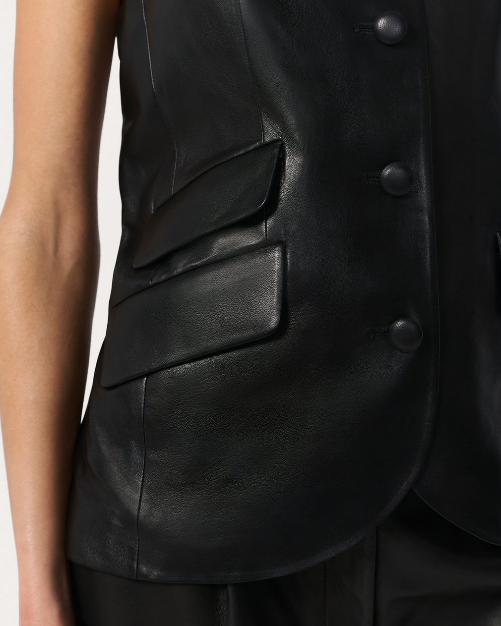 Slade Leather Vest - Black - Image 5