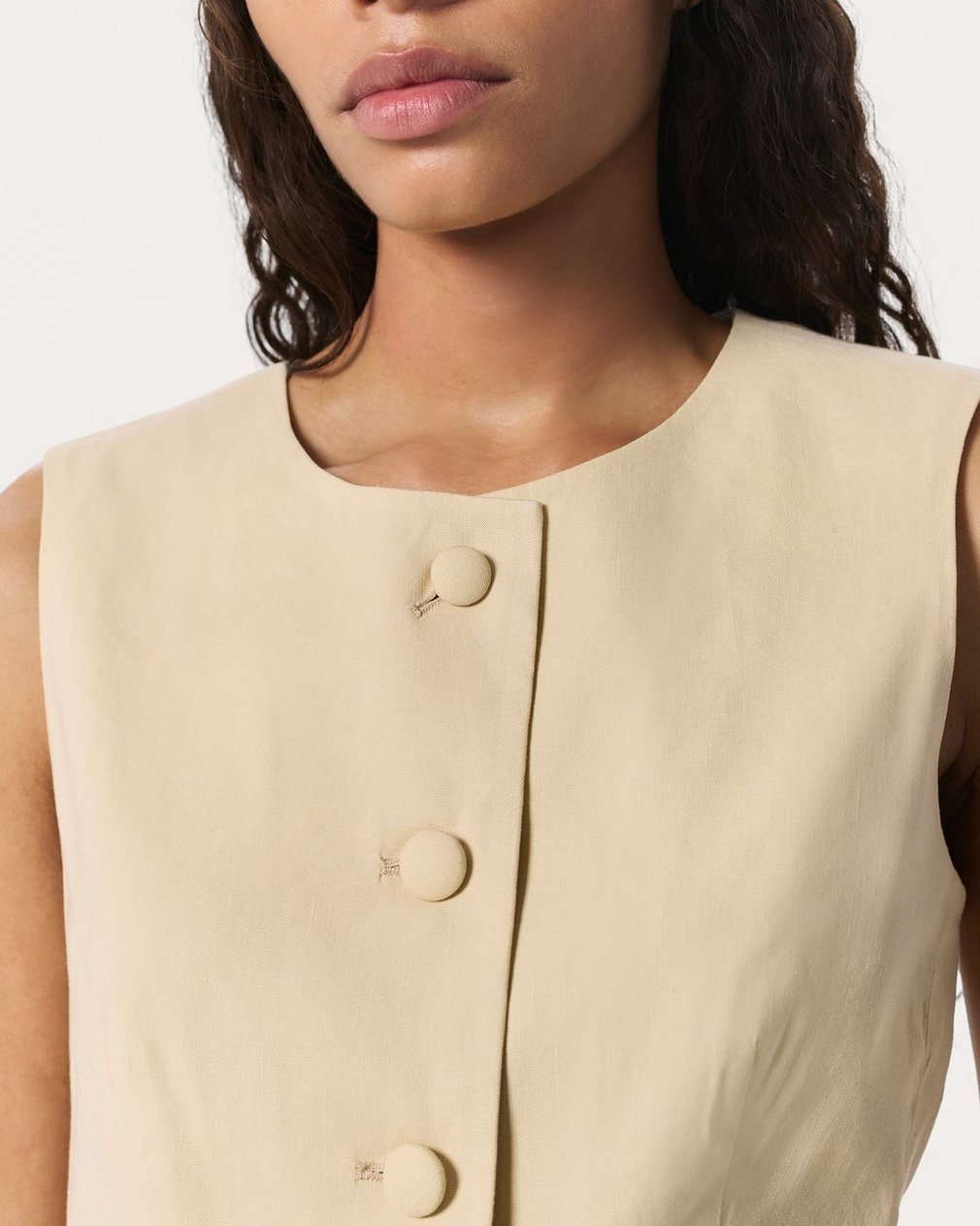 Slade Linen-Blend Vest - Light Tan - Image 4