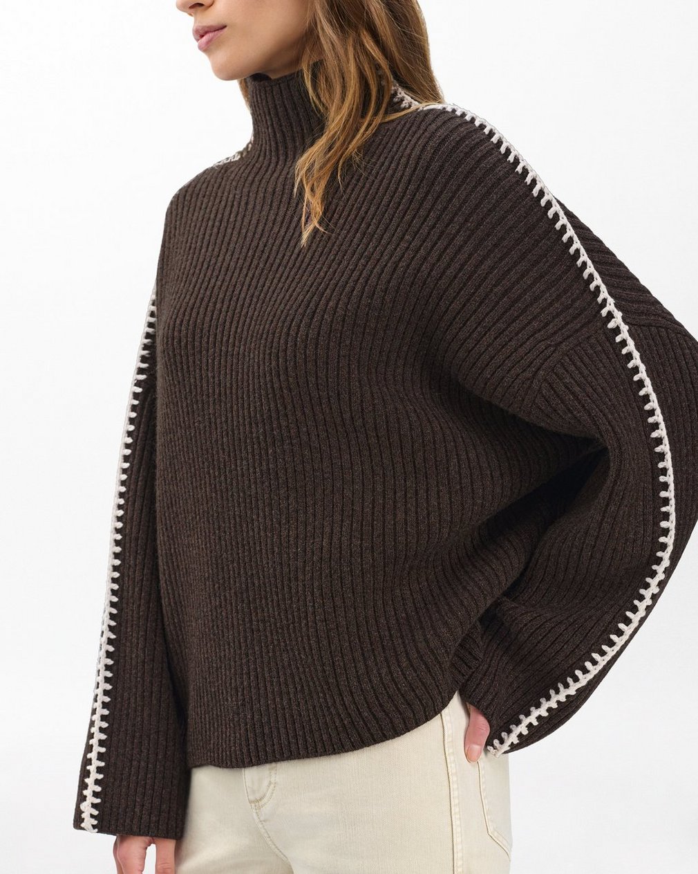 Ingrid Wool Turtleneck - Brown - Image 5