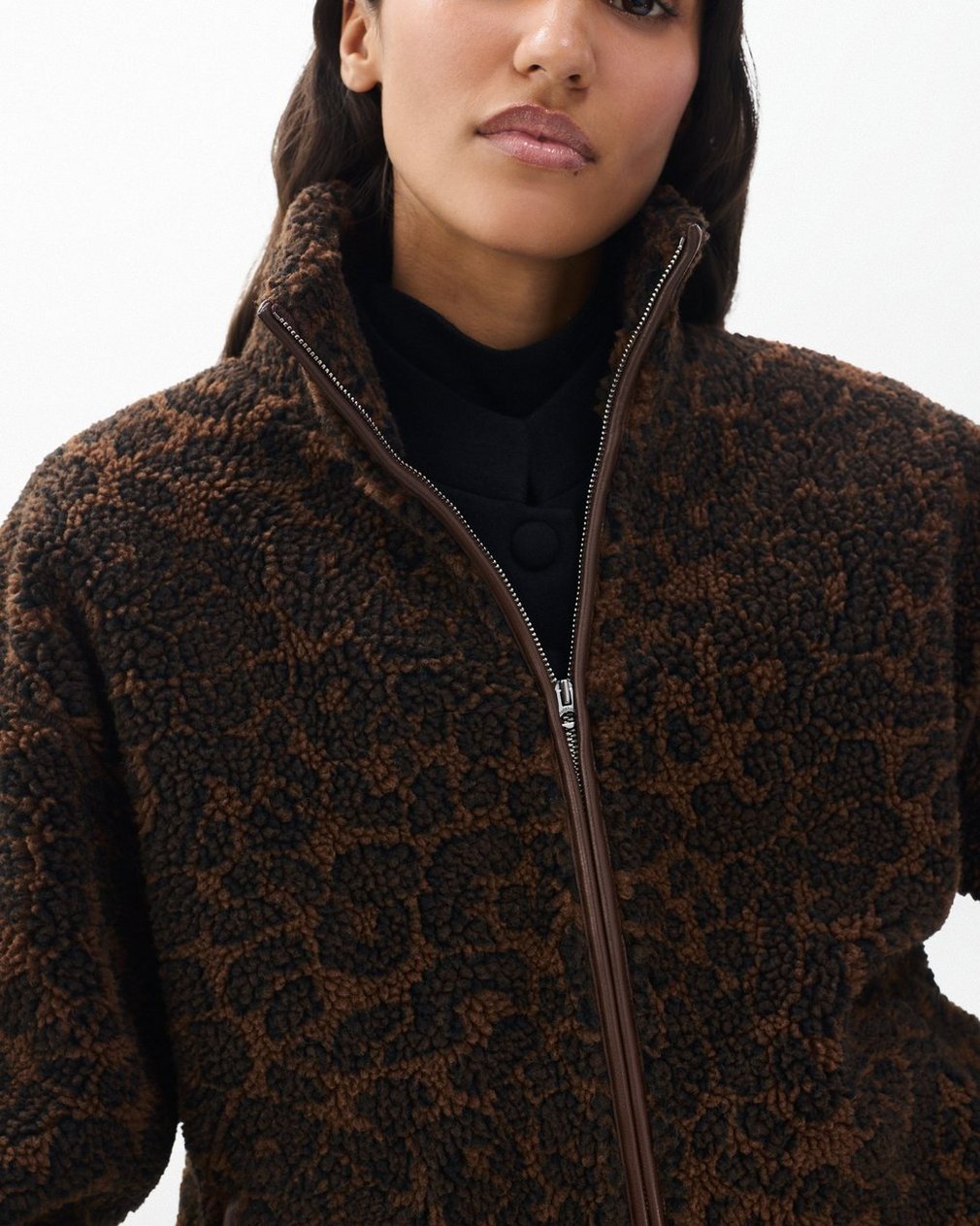 Sun Leopard Sherpa Jacket - Leopard - Image 4