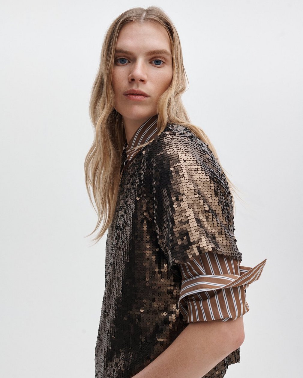 Lucy Sequined Tee - Coffee - Image 4