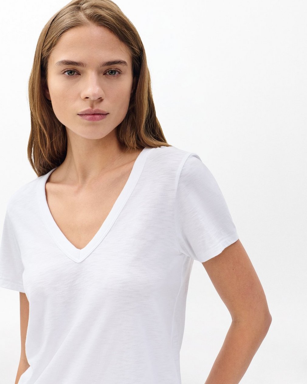 The Slub V-Neck Tee for Women - Image 4