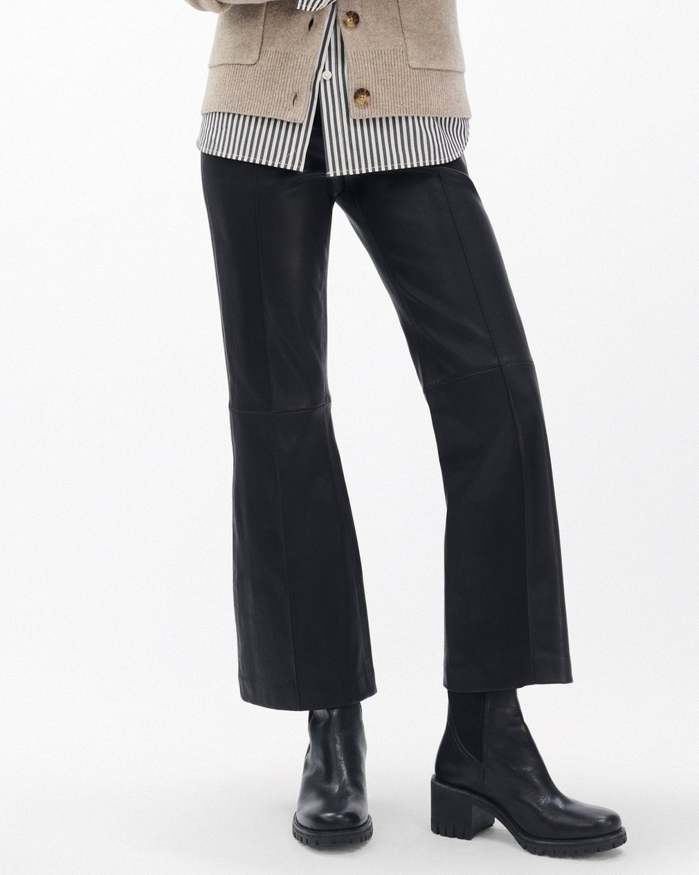 Corey Heeled Leather Chelsea Boots - Black - Image 2