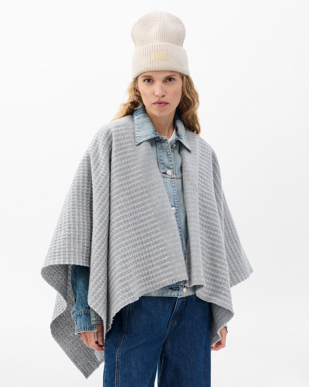 Joni Waffle-Knit Wool Poncho - Grey - Image 4