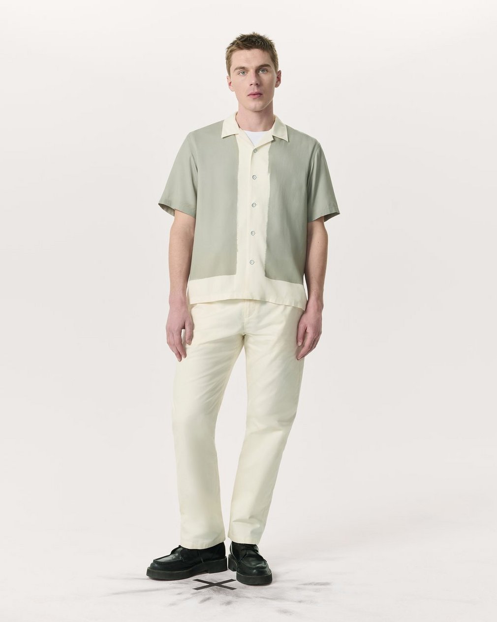 Avery Relaxed Fit Painterly Print Woven Shirt - Tan Anthony Print - Image 4