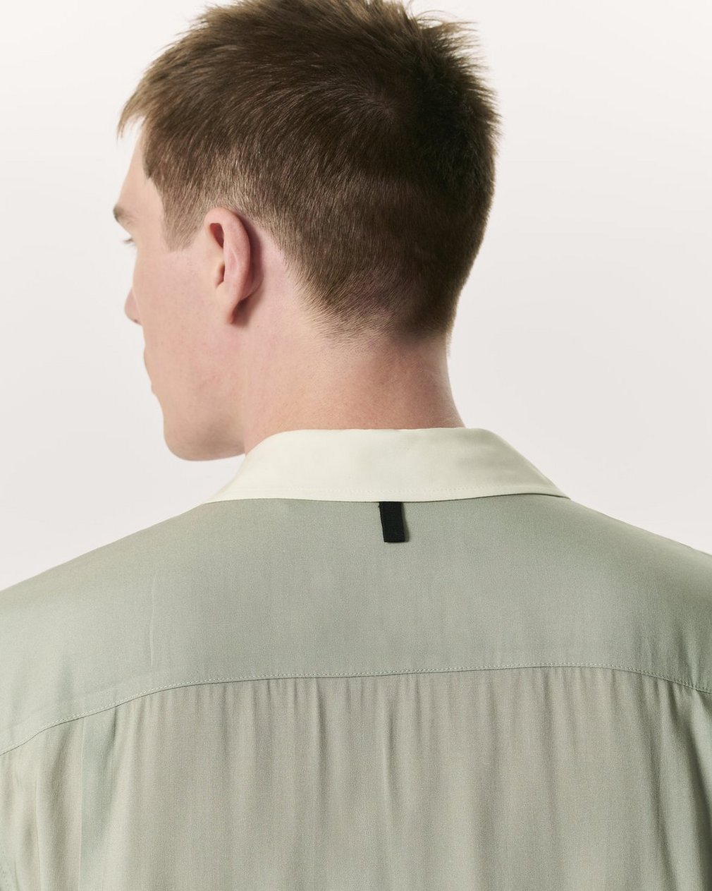 Avery Relaxed Fit Painterly Print Woven Shirt - Tan Anthony Print - Image 6