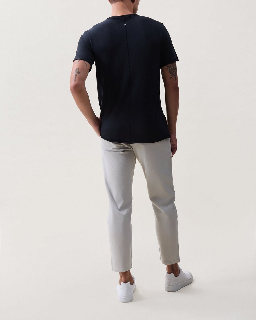 Matthew Pocket Tee - Black - Image 2