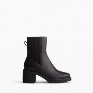 Corey Heeled Leather Chelsea Boots Black